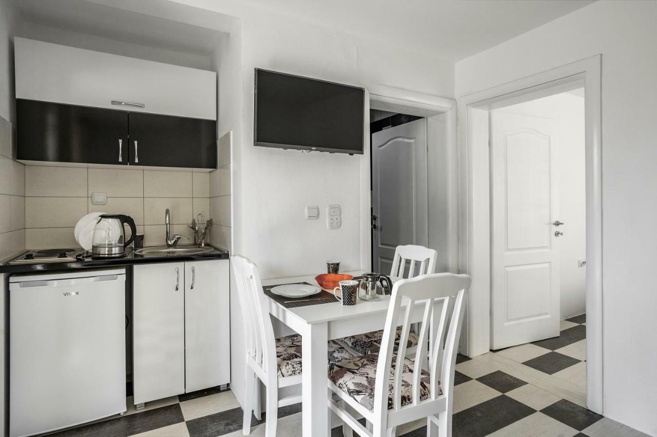Apartments Natali Bar Eksteriør bilde