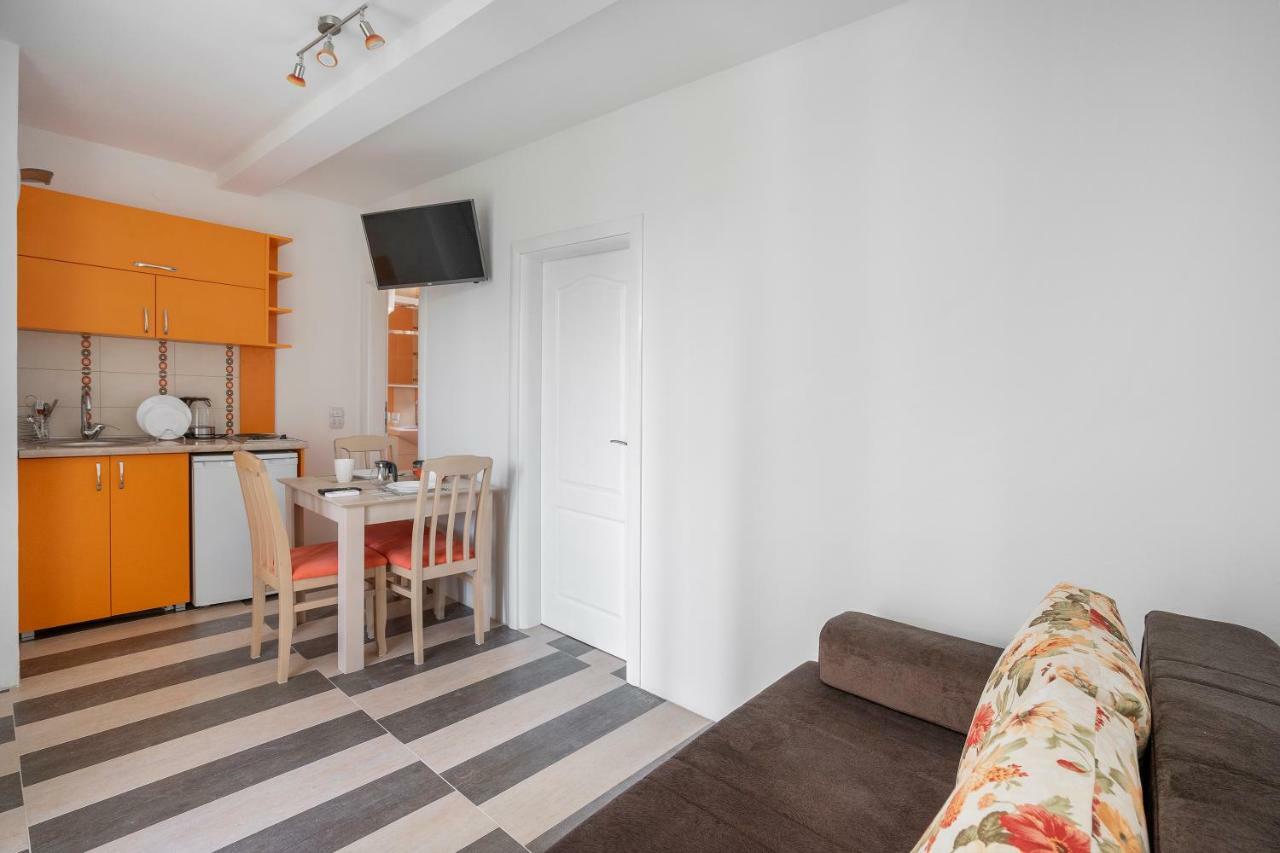 Apartments Natali Bar Eksteriør bilde